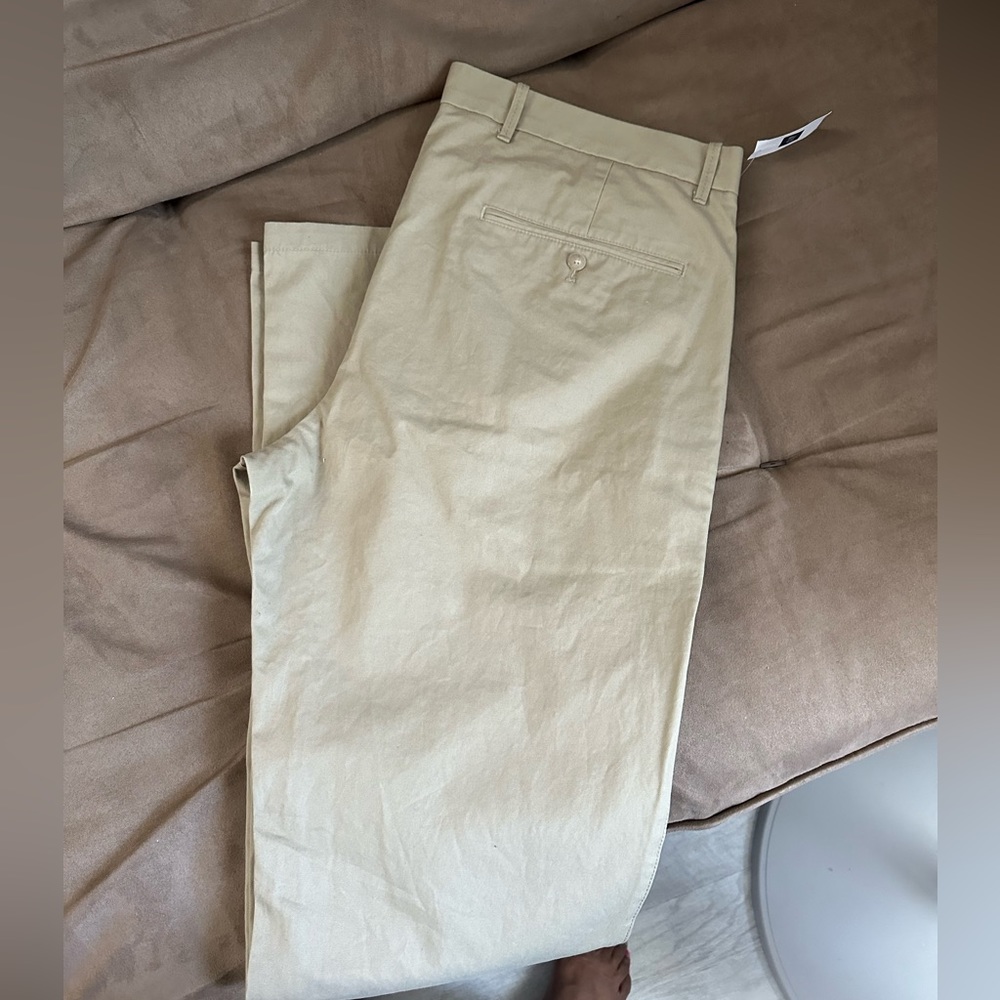 NWT Gap men chino pants slim fit 36 x 36 - Picture 2 of 5